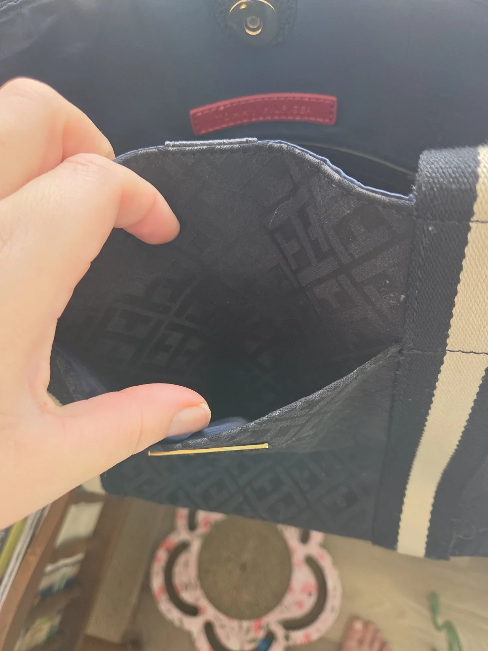 Tommy Hilfiger Navy Tote Bag with Contrast Straps - Picture 13 of 16